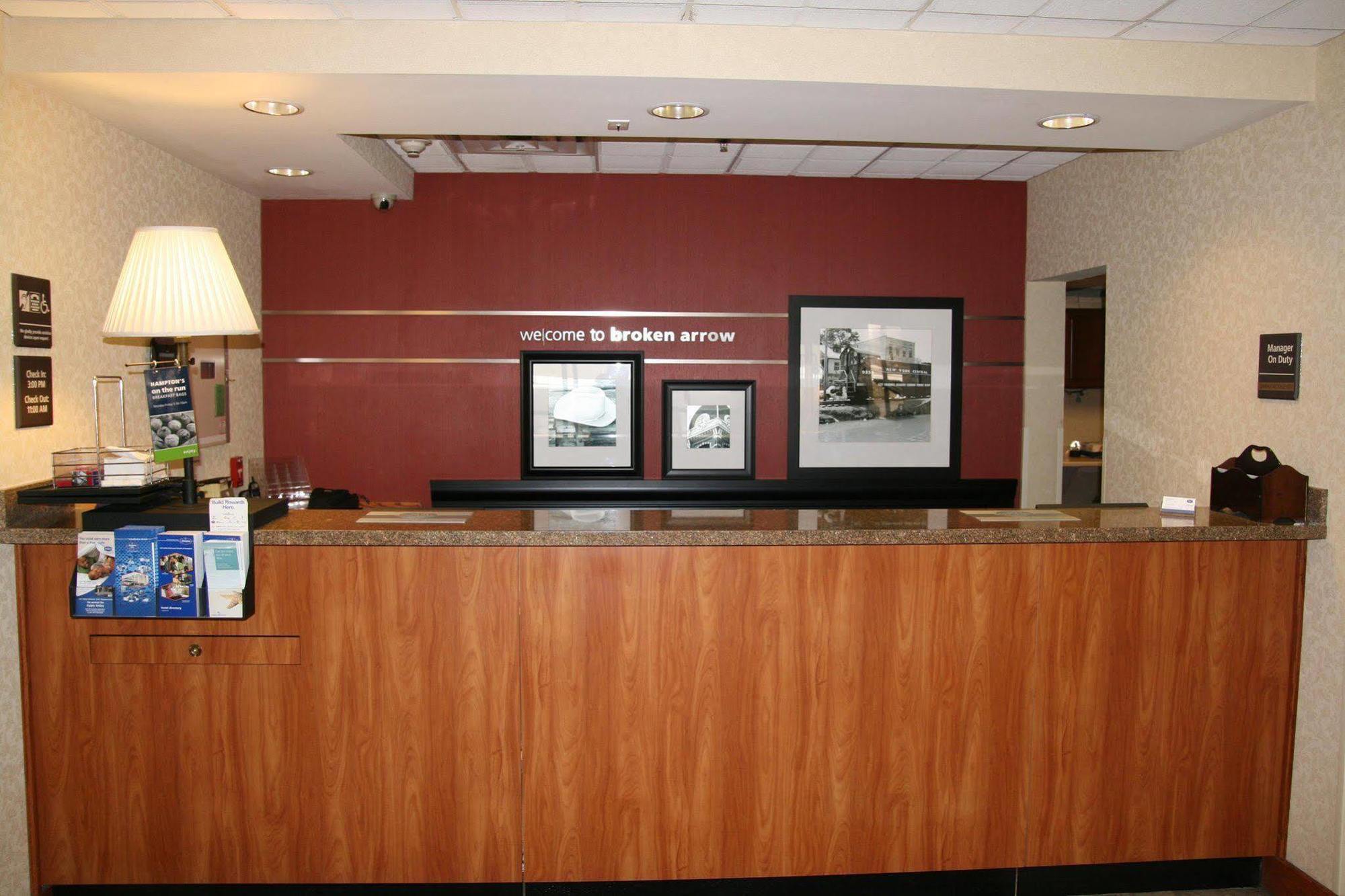 Hampton Inn Tulsa/Брокен-Ерров Екстер'єр фото